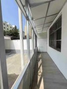 龍山路一樓帶院100.88平35.8萬三室