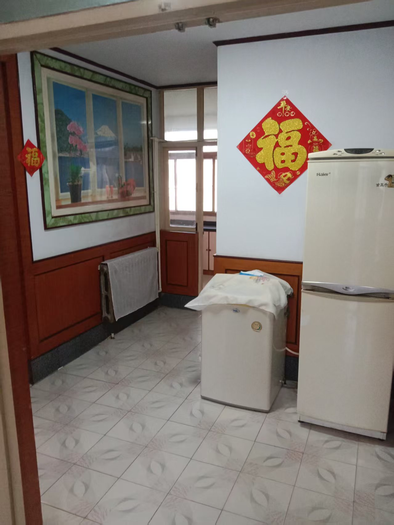 @650/月，二中，實驗附近309國道貼地2樓