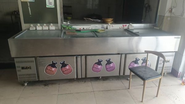 開發(fā)區(qū)飯店轉(zhuǎn)讓設(shè)備齊全
