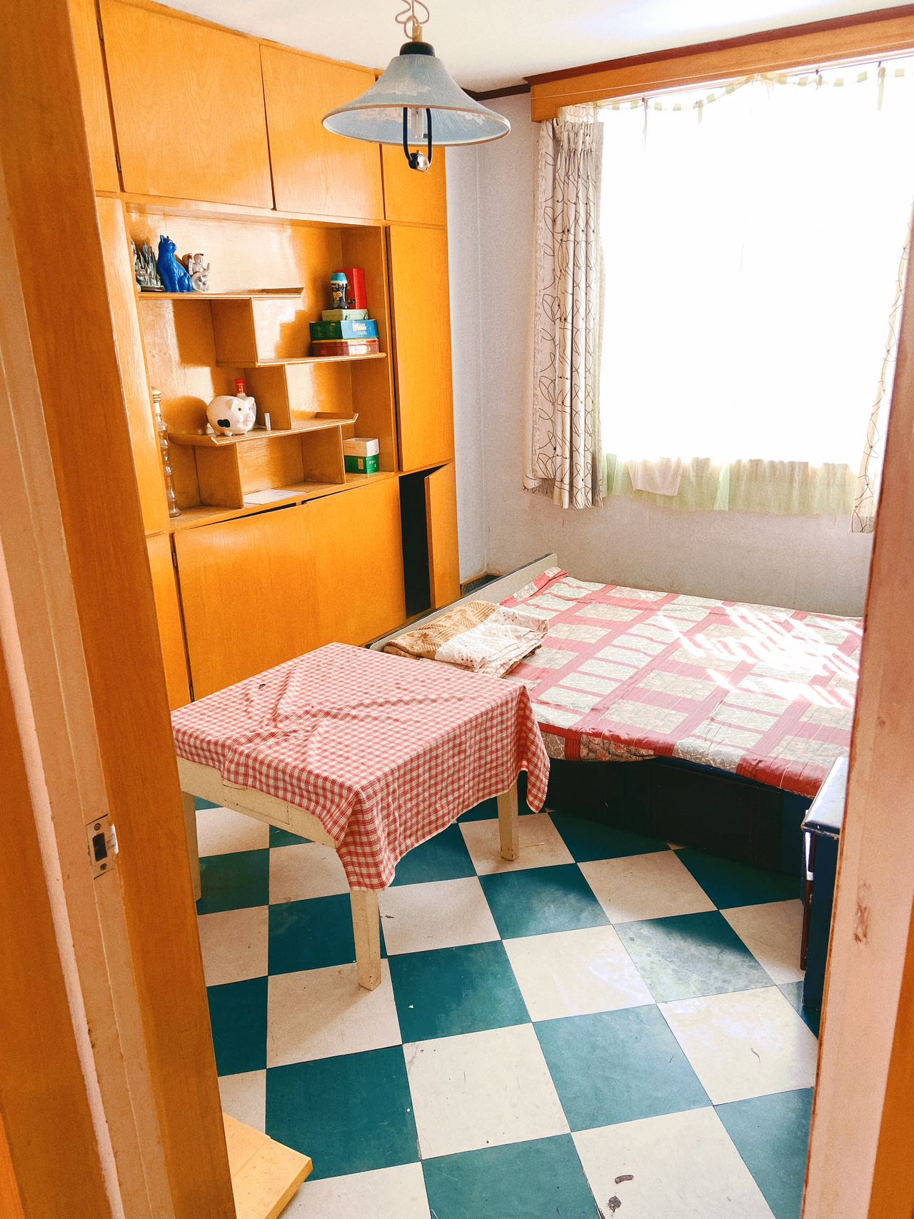 燕南街住人4樓，自有房屋出租350一月