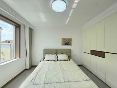 職工街單價(jià)2800元123平三室35.8萬(wàn)