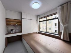 單山路一樓兩室兩廳精裝修62.12平20萬