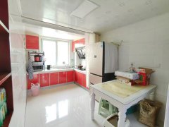 文馨花園 一樓兩室 83.1平帶大車庫43.8萬