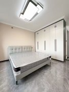 碧桂園·棲鳳臺電梯13樓 118.12平 三室兩衛(wèi)67.8萬