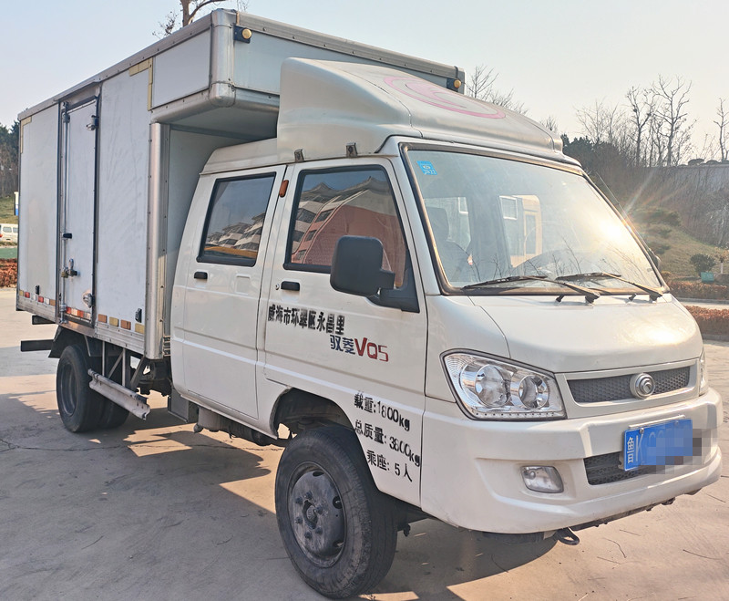 2019年福田雙排座3米1保溫廂貨車 2019年福田雙排座3米1保溫廂貨車