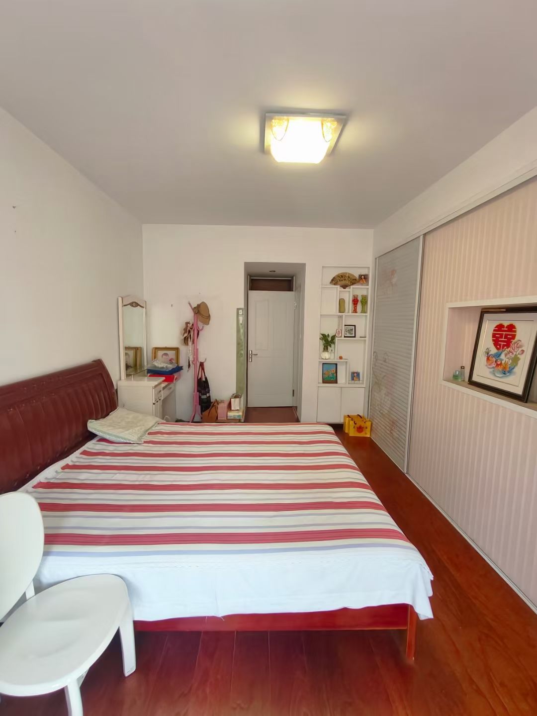 @1280/月，福泉名居，電梯南向2室!