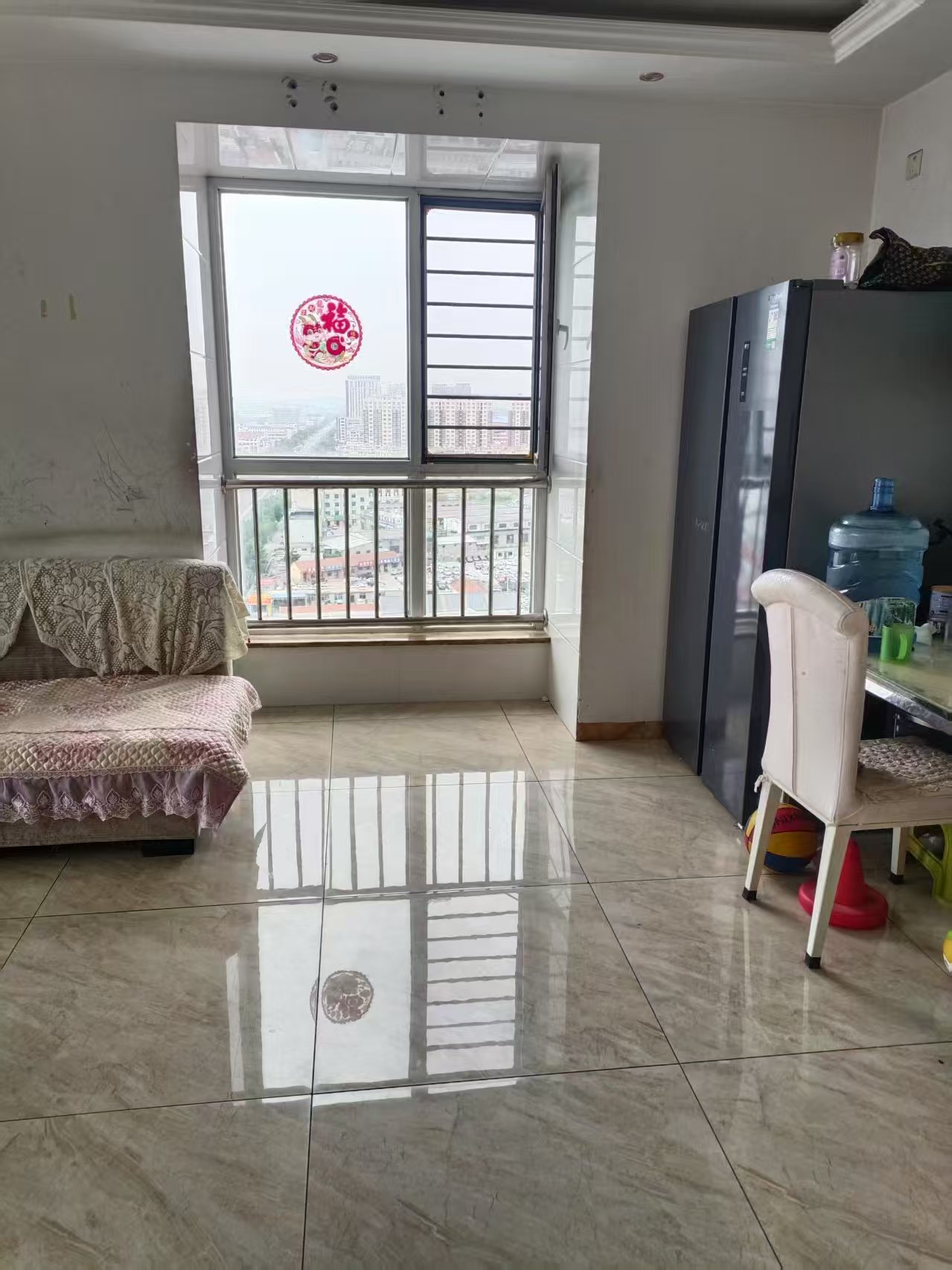 出售金色年華小區(qū)