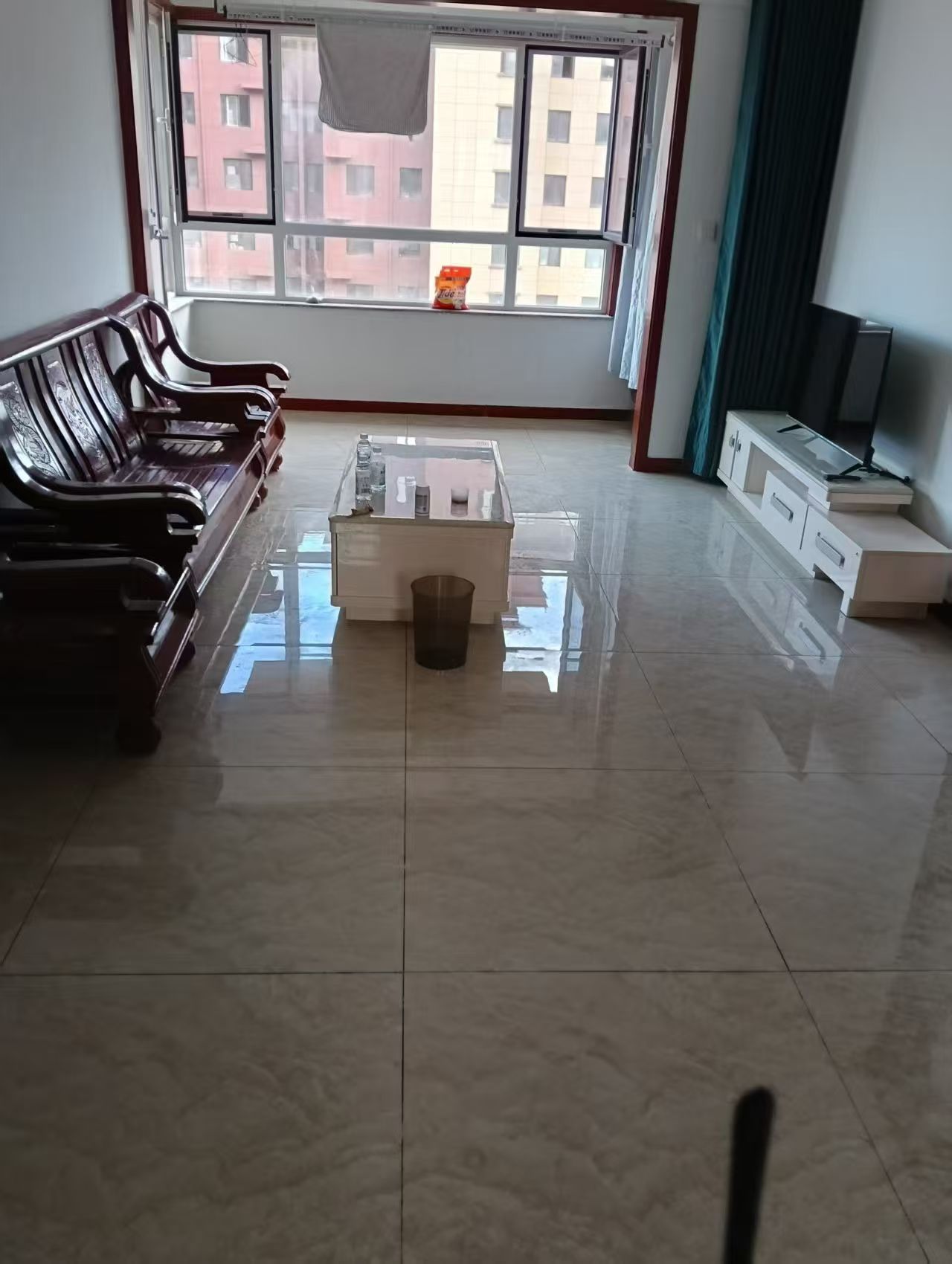 九里水頭電梯房，三室一廳，配套齊全月租900