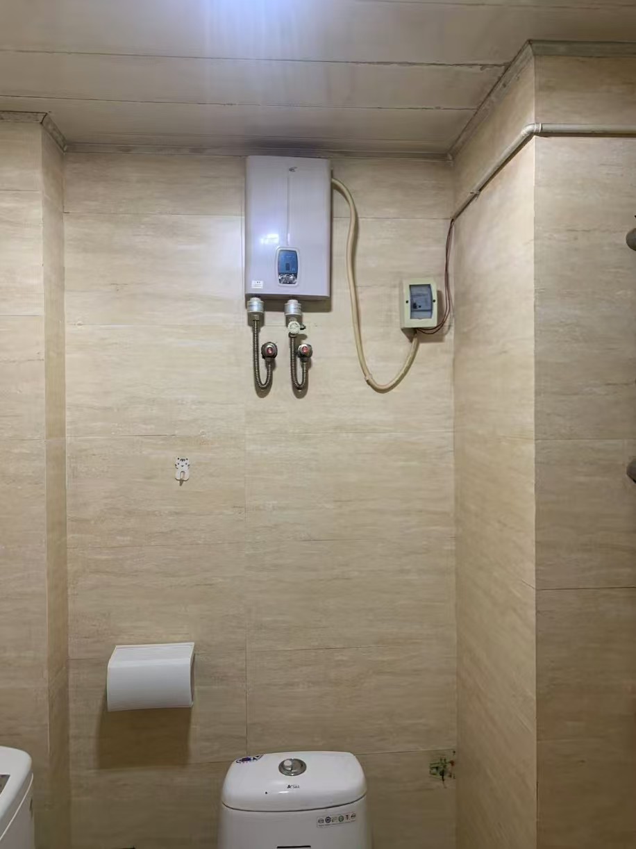 房東低價(jià)直租銀河世家公寓