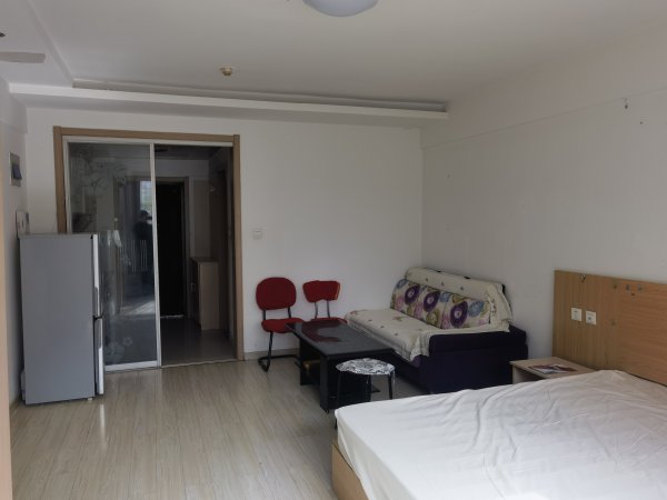 銀河世家公寓出租家電齊全拎包入住