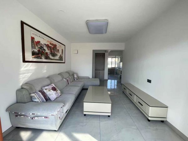 @900/月，老一中，路南2室