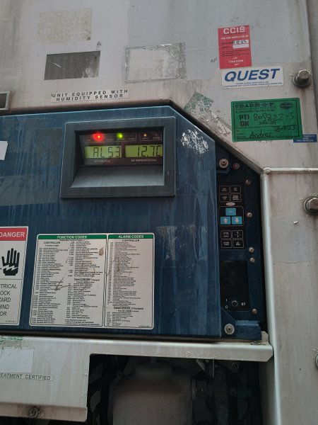 專業(yè)電工服務(wù)，從家里到店里到廠里，**“電”事都能辦！