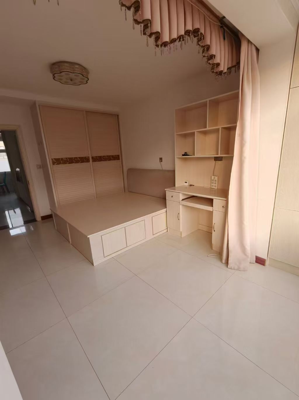 石山路二樓80平兩室房主精裝拎包入住29.8萬 石山路二樓80平兩室房主精裝拎包入住29.8萬