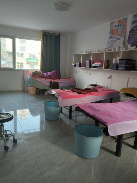 文登陽光紅綠燈北路西門市店出租