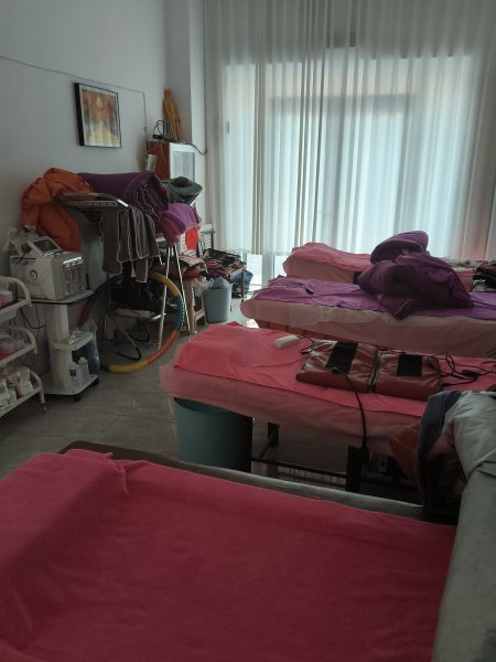 文登陽光紅綠燈北路西門市店出租