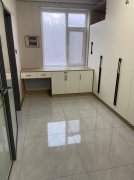 文登市里二層將軍樓！僅45！剛裝2年的精品裝修！