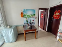 龍山路南路雙實驗書包住人四樓拎包入住66.28平6.8萬