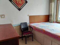 龍山路南路雙實驗書包住人四樓拎包入住66.28平6.8萬