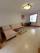 大潤發(fā)北公安局家屬樓一樓澆筑96.84平兩室24.8萬