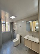 錦華名邸電梯洋房五樓三室兩衛(wèi)136.88平69.8萬