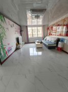 城北街澆筑樓146.5平三室兩衛(wèi)房主精裝34.8萬(wàn)