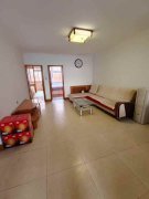 @24.8萬，大潤發(fā)附近，澆筑1樓，3室!