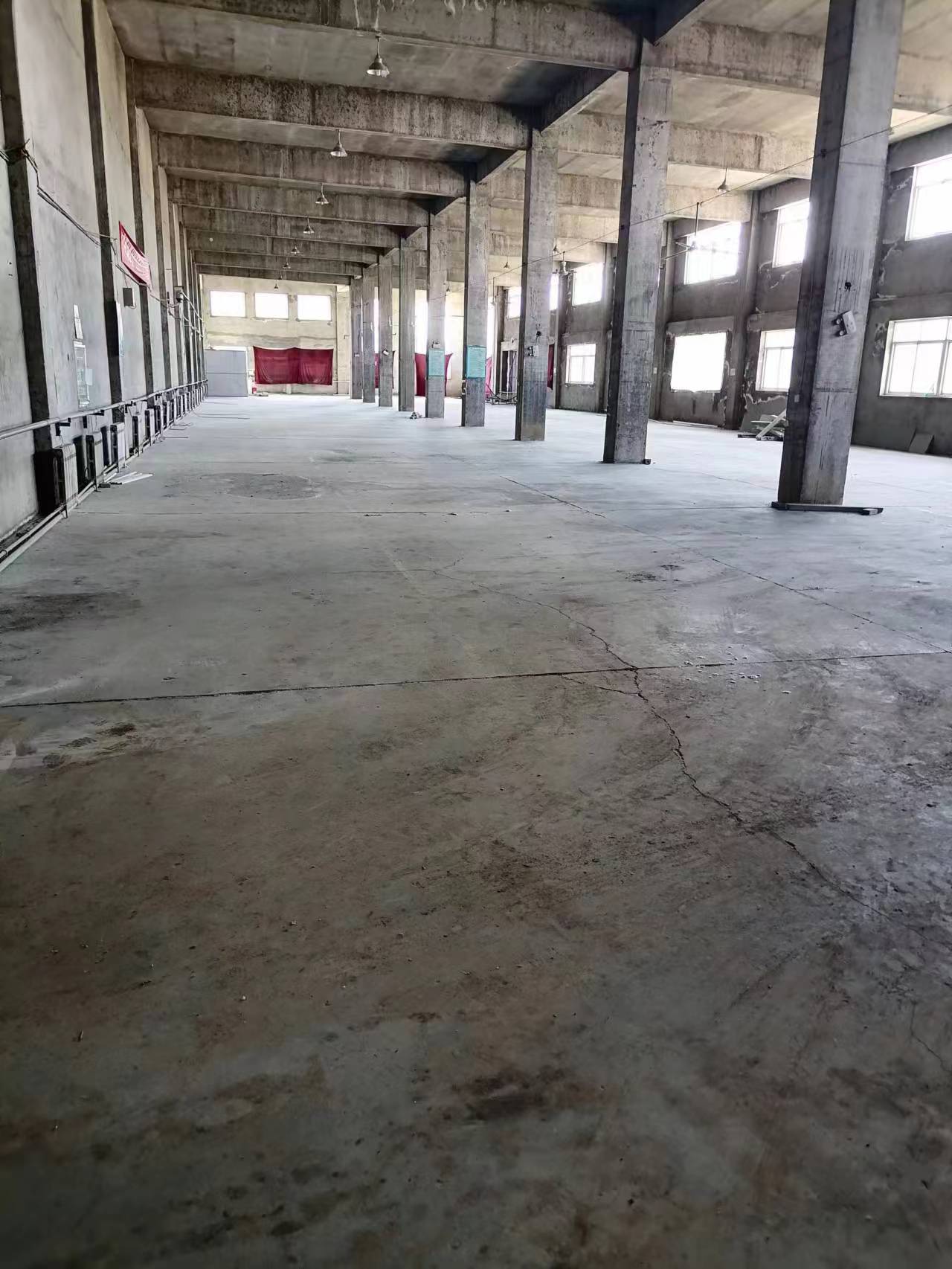 出租文登環(huán)島公園南廠房、辦公室