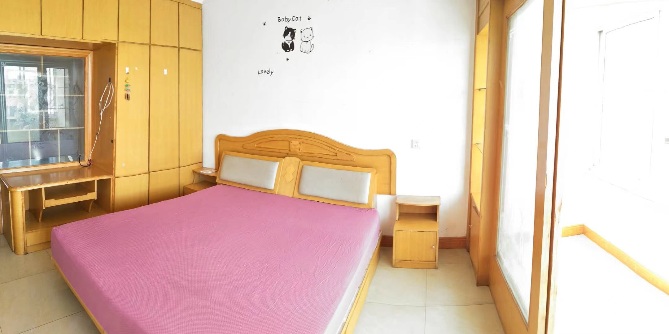 文登宋村鎮(zhèn)華夏塔機小區(qū)里家家悅超市不遠