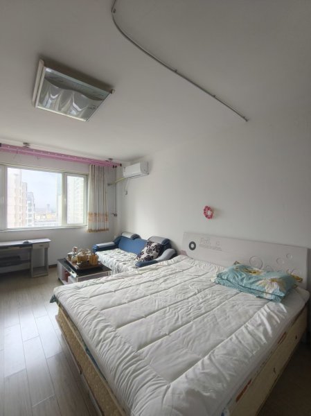 【出租】銀河世家公寓9樓，家電齊全，月/1000年租起