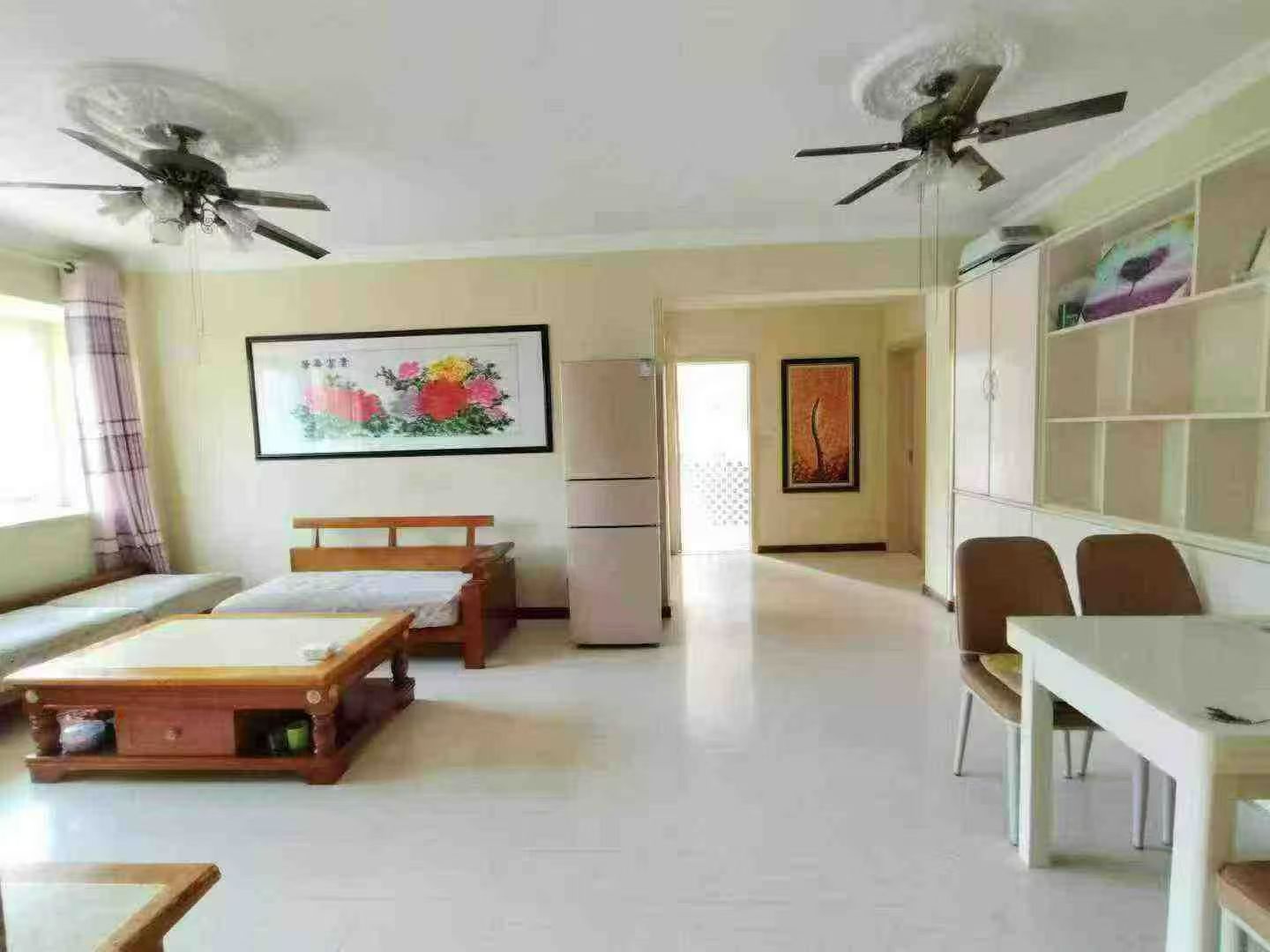 **露天陽(yáng)臺(tái)300平山川文苑 電梯三樓91平兩室38.8萬(wàn) **露天陽(yáng)臺(tái)300平山川文苑 電梯三樓91平兩室38.8萬(wàn)