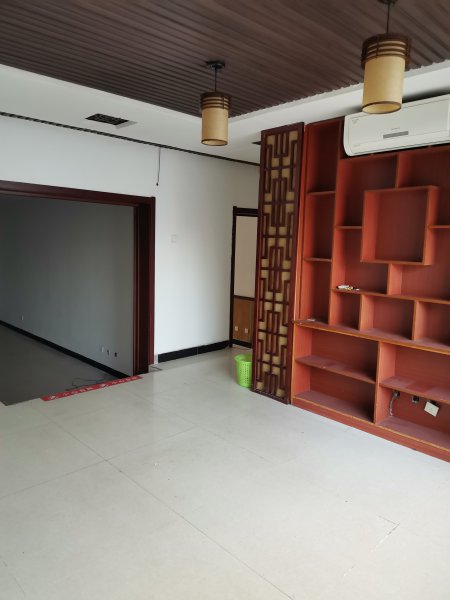 7天連鎖酒店樓下臨街門市房出租，40平，80平200平任你選