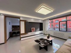 燕南東街一樓南向三室123平35.8萬