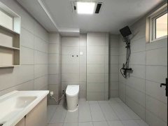 龍河一期框架樓外掛電梯三樓101.4平兩室45.8萬(wàn)