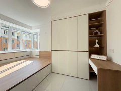 嘉和花園三樓109平三室還有個(gè)大車(chē)庫(kù)43.8萬(wàn)