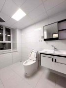 上海豪庭電梯3樓東邊戶123.65平三室兩衛(wèi)59.8萬