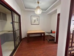 中央龍灣三室117平拎包入住49.8萬