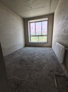 @9.9萬(wàn)，金嶺山莊一樓帶院!