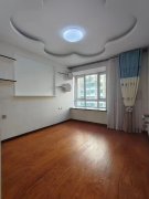 中央龍灣最南排 河景房 電梯6樓130.91平三室兩衛(wèi)68.