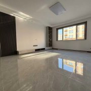 九龍新城二期一樓82平兩室2022年新房精裝29.8萬