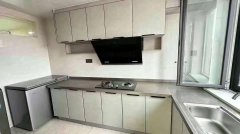 環(huán)山路住人的2樓精裝小住104平地暖兩室25.8萬(wàn)